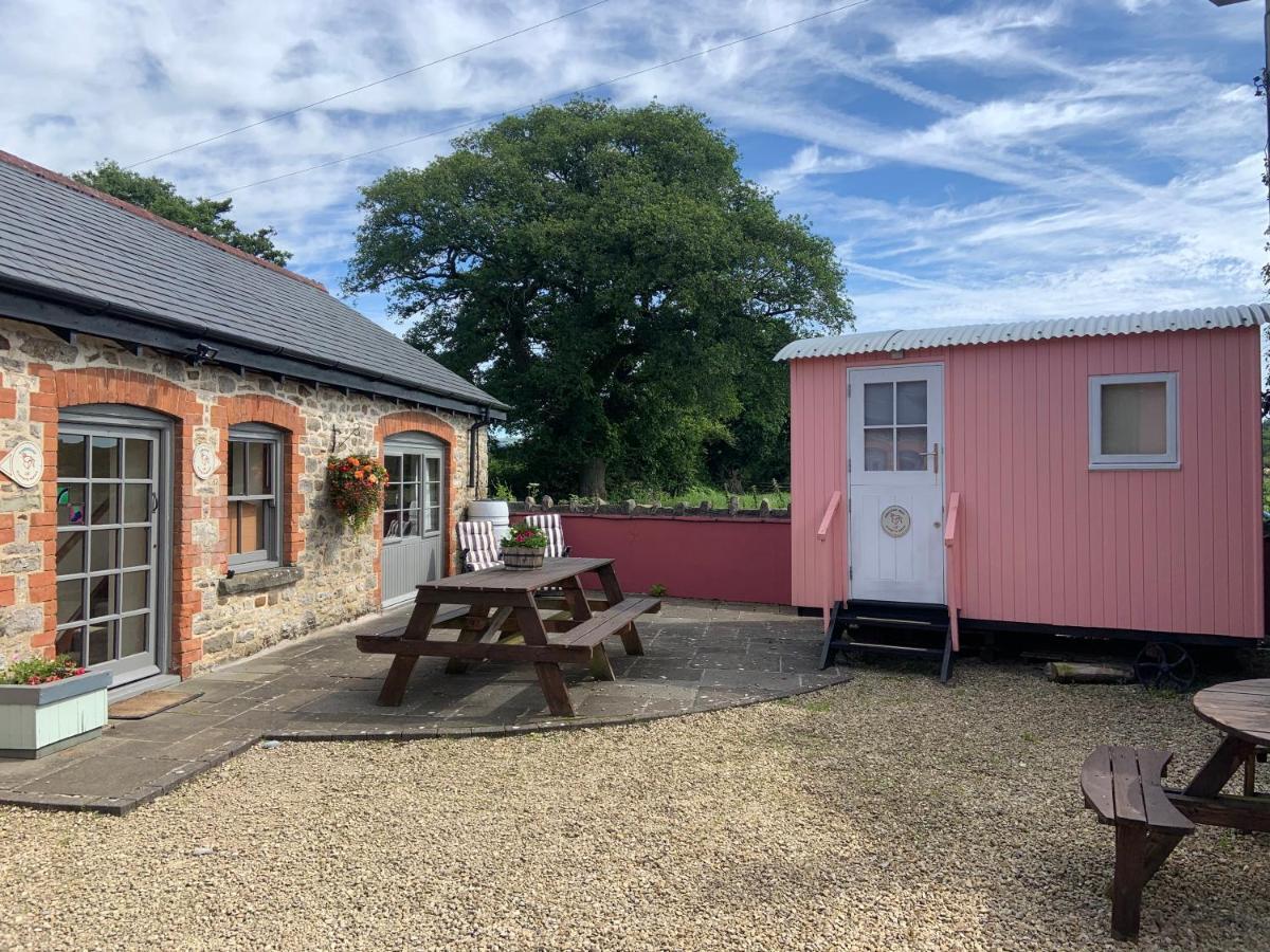 Swallow Cottage At Duffryn Mawr Cottages Hensol Luaran gambar